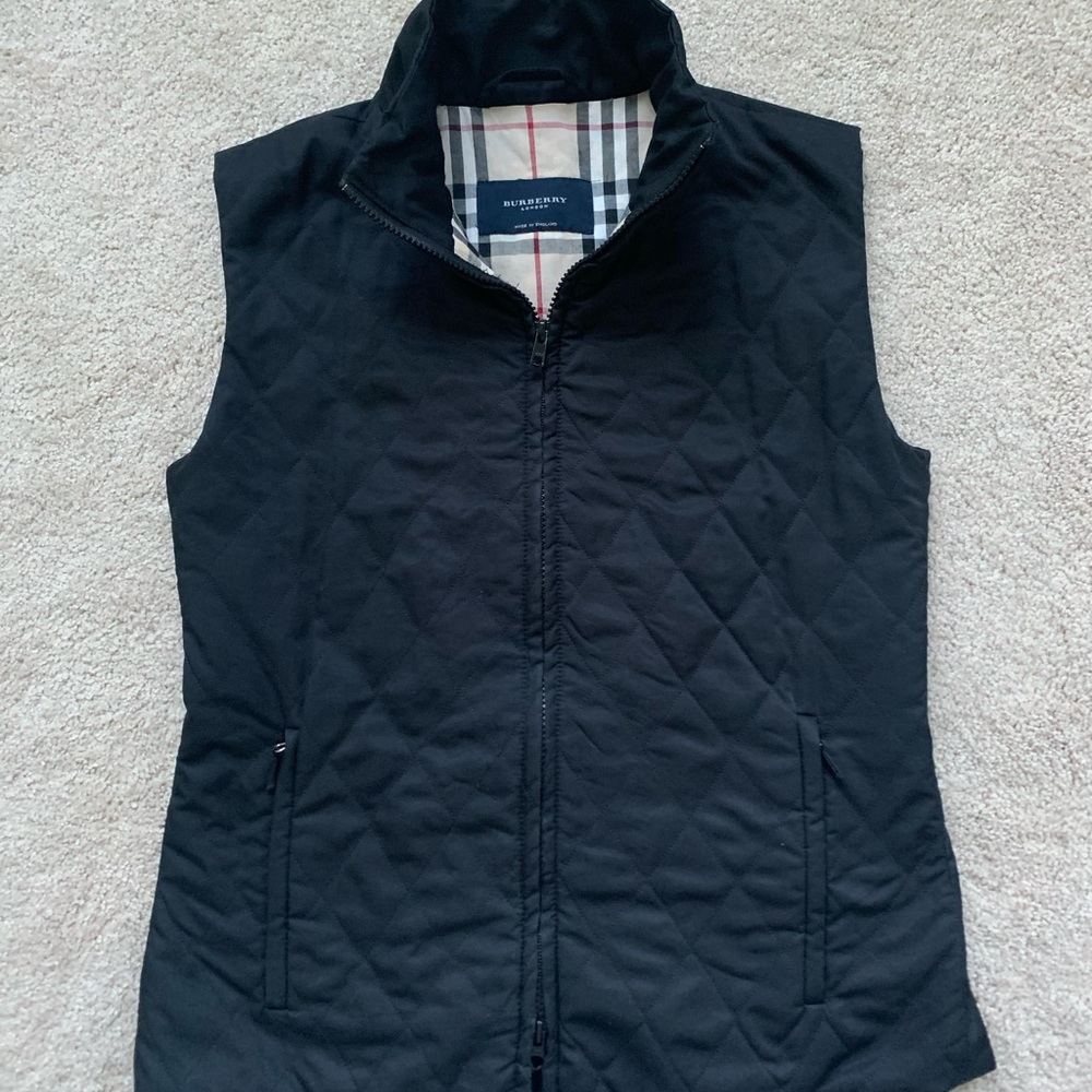 Burberry light weight quilted vest.